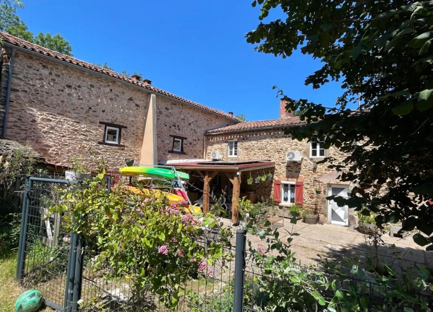 Gite La Licorne Mont-Roc